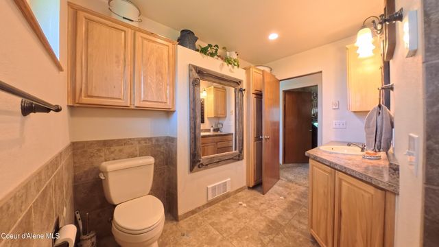 26175 STATE HIGHWAY 3, Cataldo, ID 83810