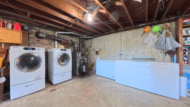 26175 STATE HIGHWAY 3, Cataldo, ID 83810