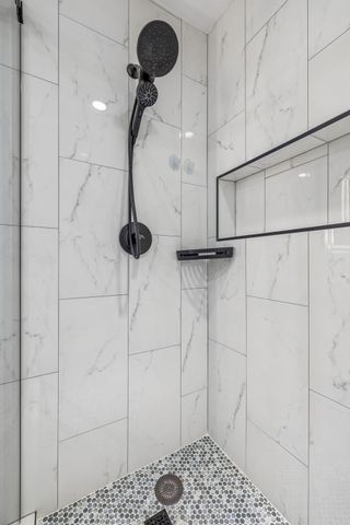 6955 Highland Park Dr, Nashville, TN 37205