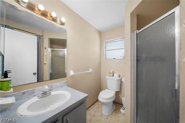 1583 Sunkist WAY, Fort Myers, FL 33905