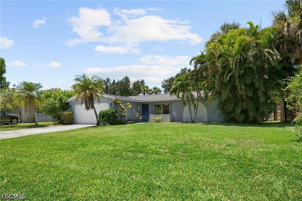 1583 Sunkist WAY, Fort Myers, FL 33905