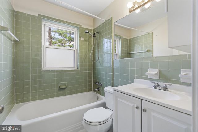 10626 S DUNMOOR DR, Silver Spring, MD 20901