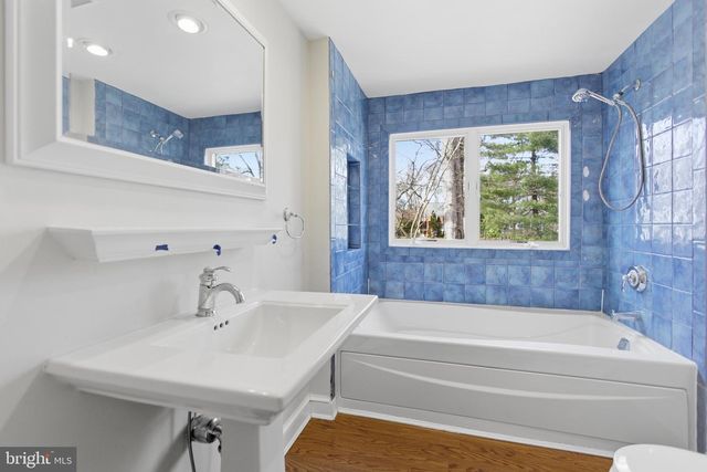 10626 S DUNMOOR DR, Silver Spring, MD 20901