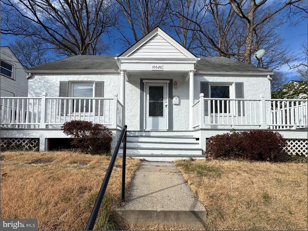 10626 S DUNMOOR DR, Silver Spring, MD 20901