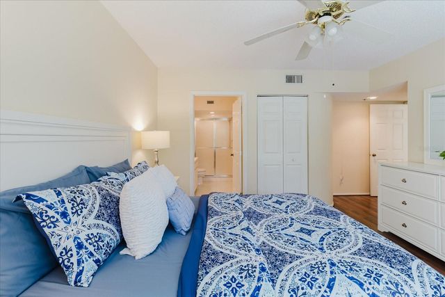 2209 UTOPIAN DRIVE E 207, Clearwater, FL 33763