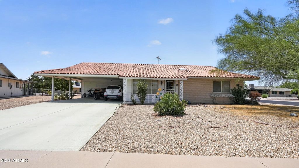 12406 N BANNER Court, Sun City, AZ 85351