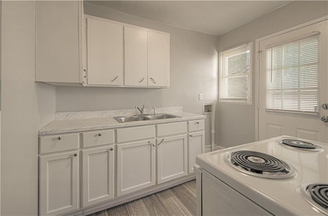 4319 Towers Road, Kansas City, MO 64130