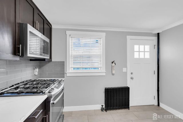 20 Burnet Street, Avenel, NJ 07001
