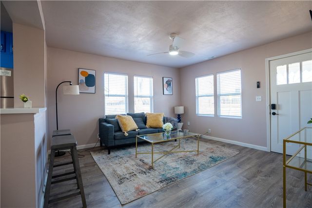 806 S Powell Street, Springdale, AR 72764