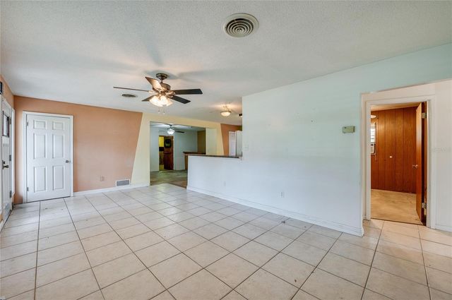 5500 LANCEWOOD CIRCLE N, Port Orange, FL 32127