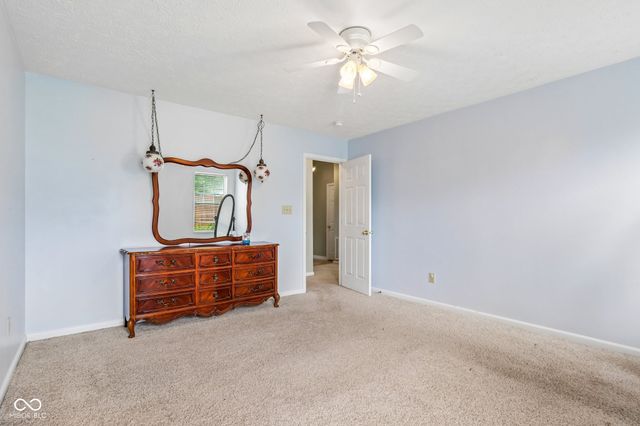6660 W Denton Drive, Mccordsville, IN 46055