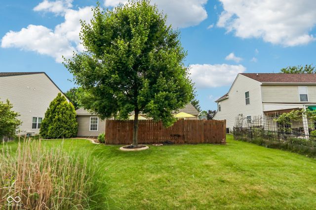 6660 W Denton Drive, Mccordsville, IN 46055