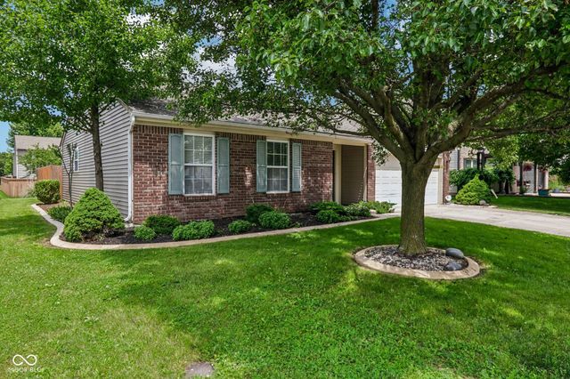 6660 W Denton Drive, Mccordsville, IN 46055