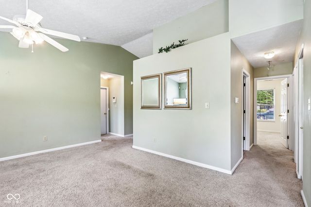 6660 W Denton Drive, Mccordsville, IN 46055