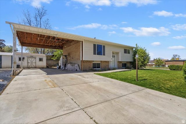 3908 S LORNA DR, West Valley City, UT 84120