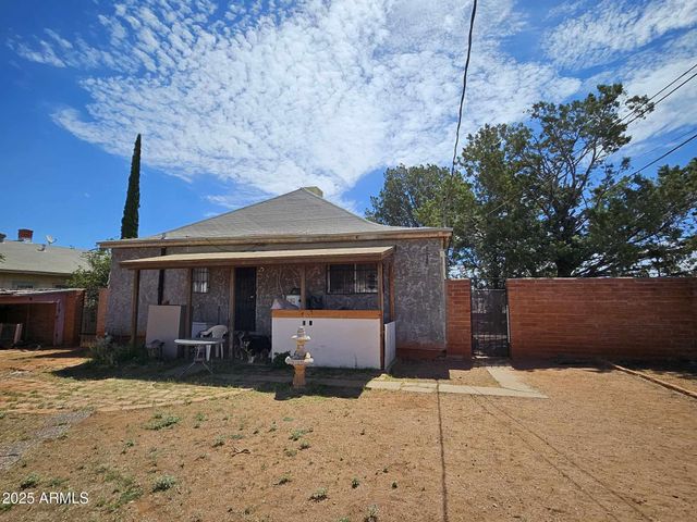 3728 S TOWNER Avenue, Naco, AZ 85620