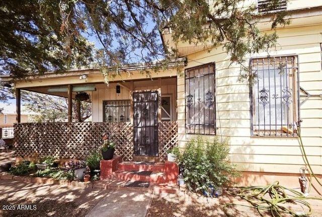 3728 S TOWNER Avenue, Naco, AZ 85620