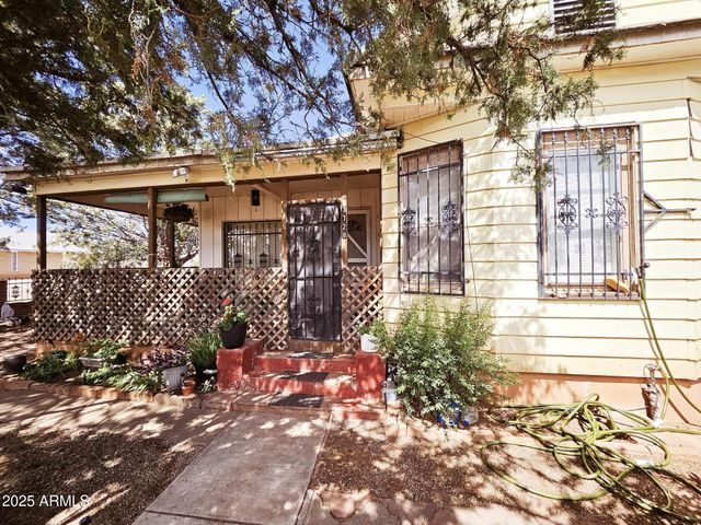3728 S TOWNER Avenue, Naco, AZ 85620