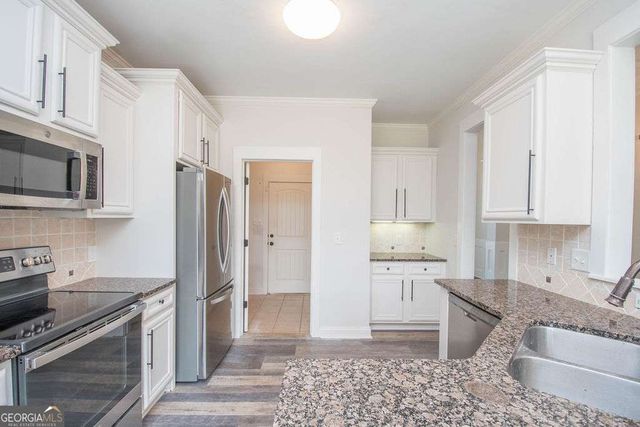 87 Camden Village Drive, Newnan, GA 30265