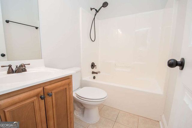 87 Camden Village Drive, Newnan, GA 30265