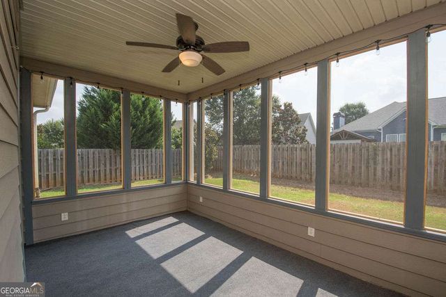 87 Camden Village Drive, Newnan, GA 30265