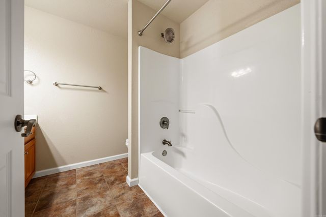 140 Clairmoor Ct, Hot Springs, AR 71913