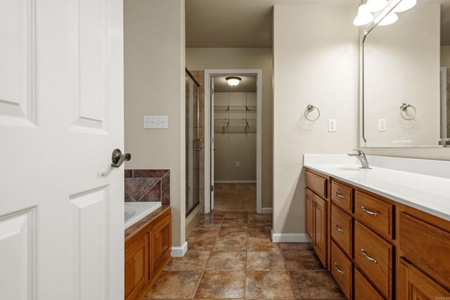 140 Clairmoor Ct, Hot Springs, AR 71913