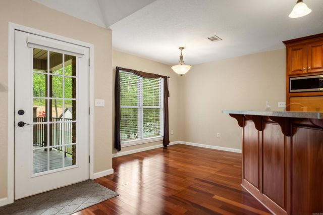 140 Clairmoor Ct, Hot Springs, AR 71913