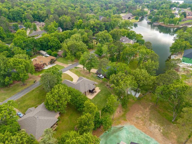 140 Clairmoor Ct, Hot Springs, AR 71913