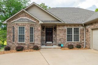 140 Clairmoor Ct, Hot Springs, AR 71913