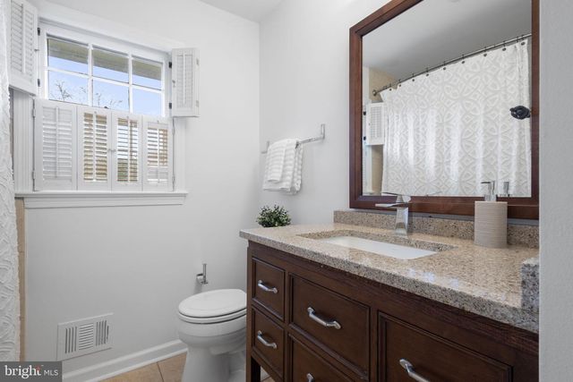 3408 FRENORA CT, Falls Church, VA 22042