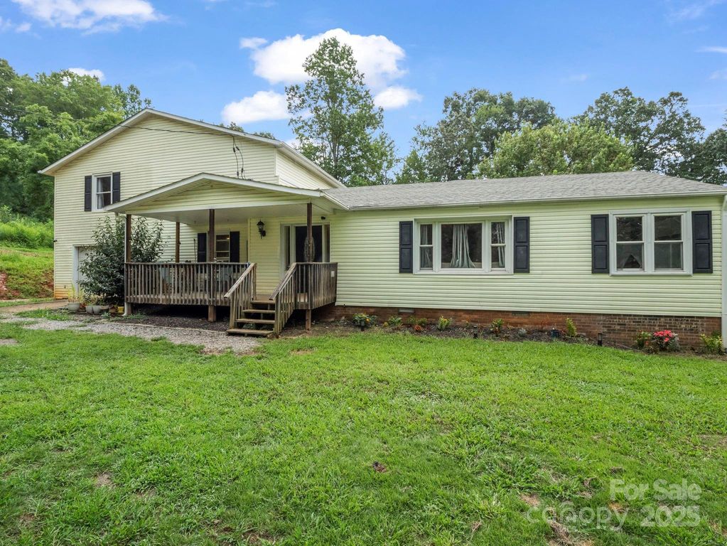60 Zion Hill Road, Marion, NC 28752