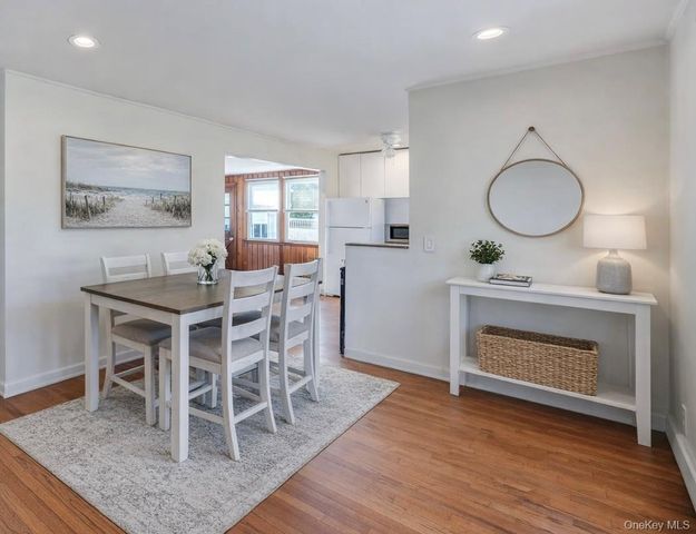 20 Willyn Road, Blue Point, NY 11715