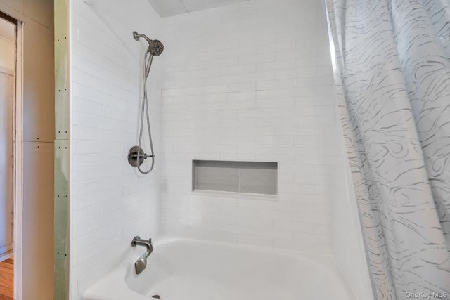 20 Willyn Road, Blue Point, NY 11715