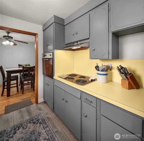4608 N 25th Street, Tacoma, WA 98406