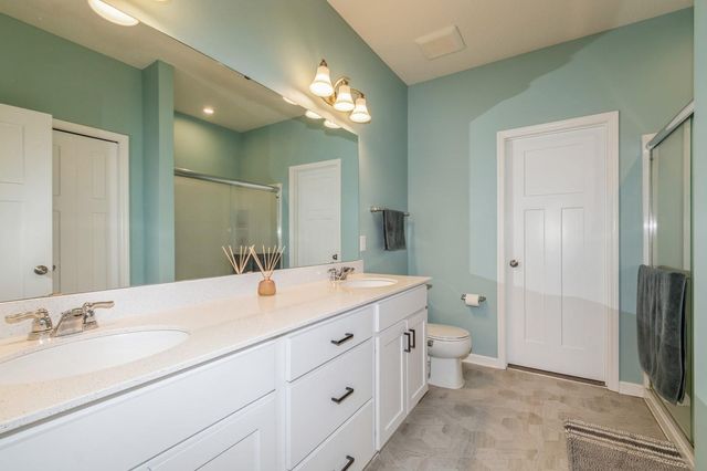 13323 Territorial Circle N, Maple Grove, MN 55369