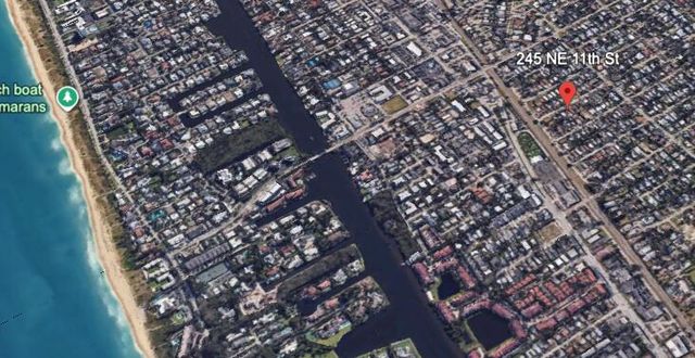 245 NE 11th Street, Delray Beach, FL 33483