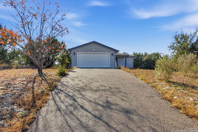 572 Hillside, Spring Branch, TX 78070