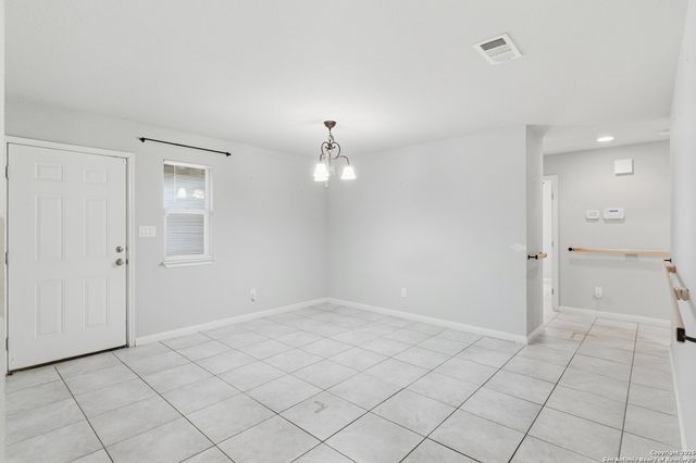 572 Hillside, Spring Branch, TX 78070