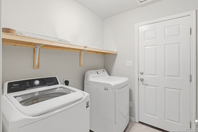 572 Hillside, Spring Branch, TX 78070