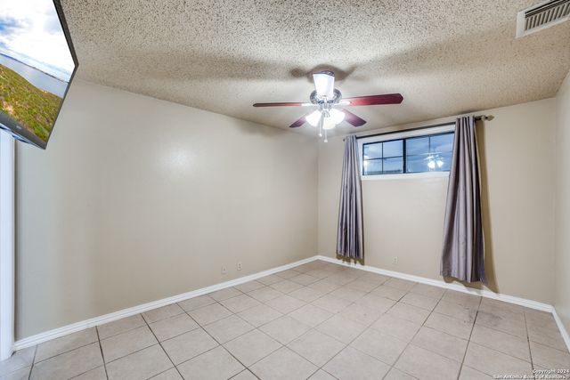 5922 HIDDEN GLADE, San Antonio, TX 78250