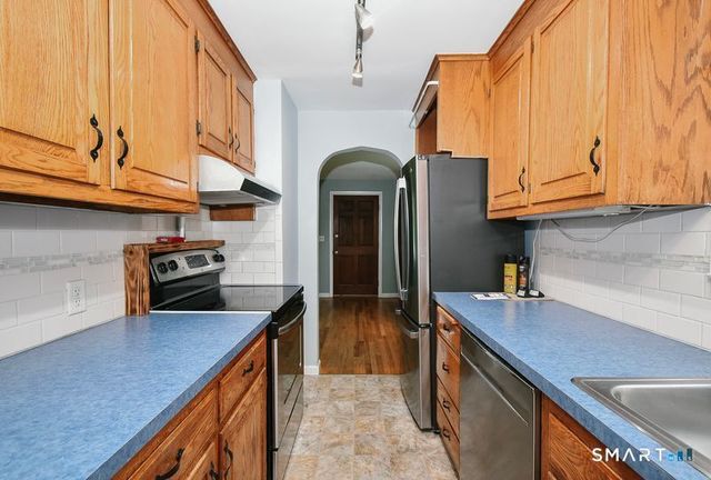 251 Gillette Road, New Hartford, CT 06057