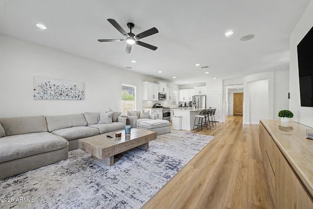 3918 E ROCKINGHAM Road, Phoenix, AZ 85050