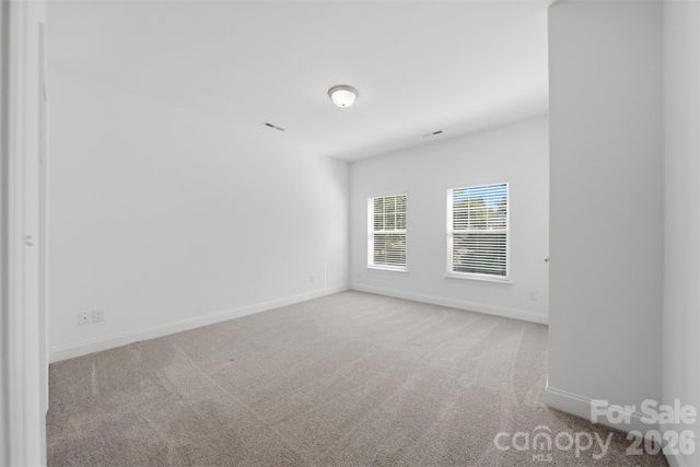 1805 Edgewater Drive NW, Conover, NC 28613