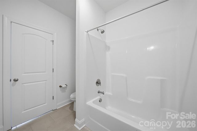 1805 Edgewater Drive NW, Conover, NC 28613