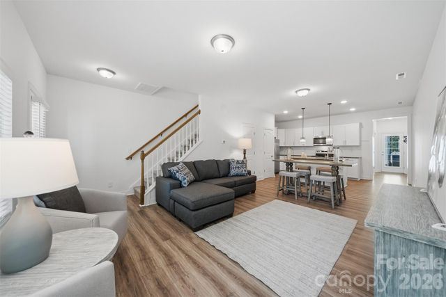 1805 Edgewater Drive NW, Conover, NC 28613