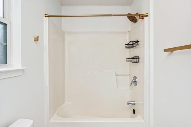 219 Shorey Drive, Defuniak Springs, FL 32433