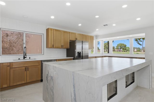 9104 Sundial Drive, Las Vegas, NV 89134