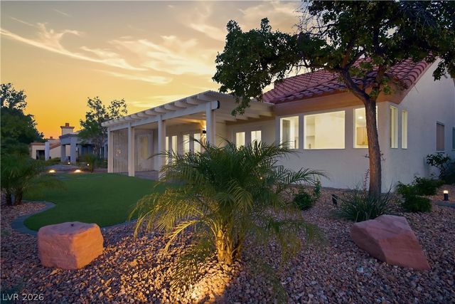 9104 Sundial Drive, Las Vegas, NV 89134