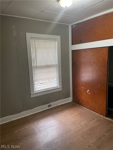 516 Wildwood Avenue, Akron, OH 44320